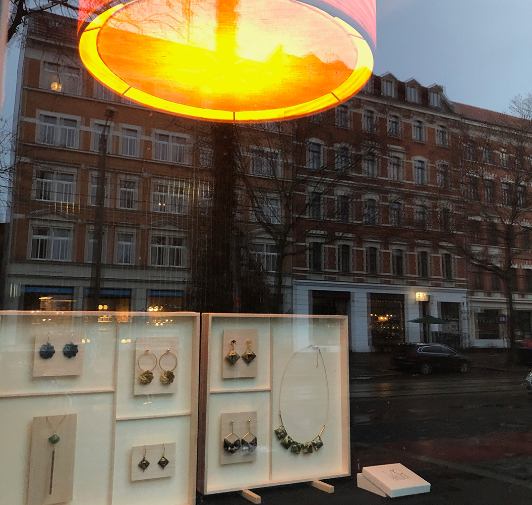Mustermesse Strasse1
